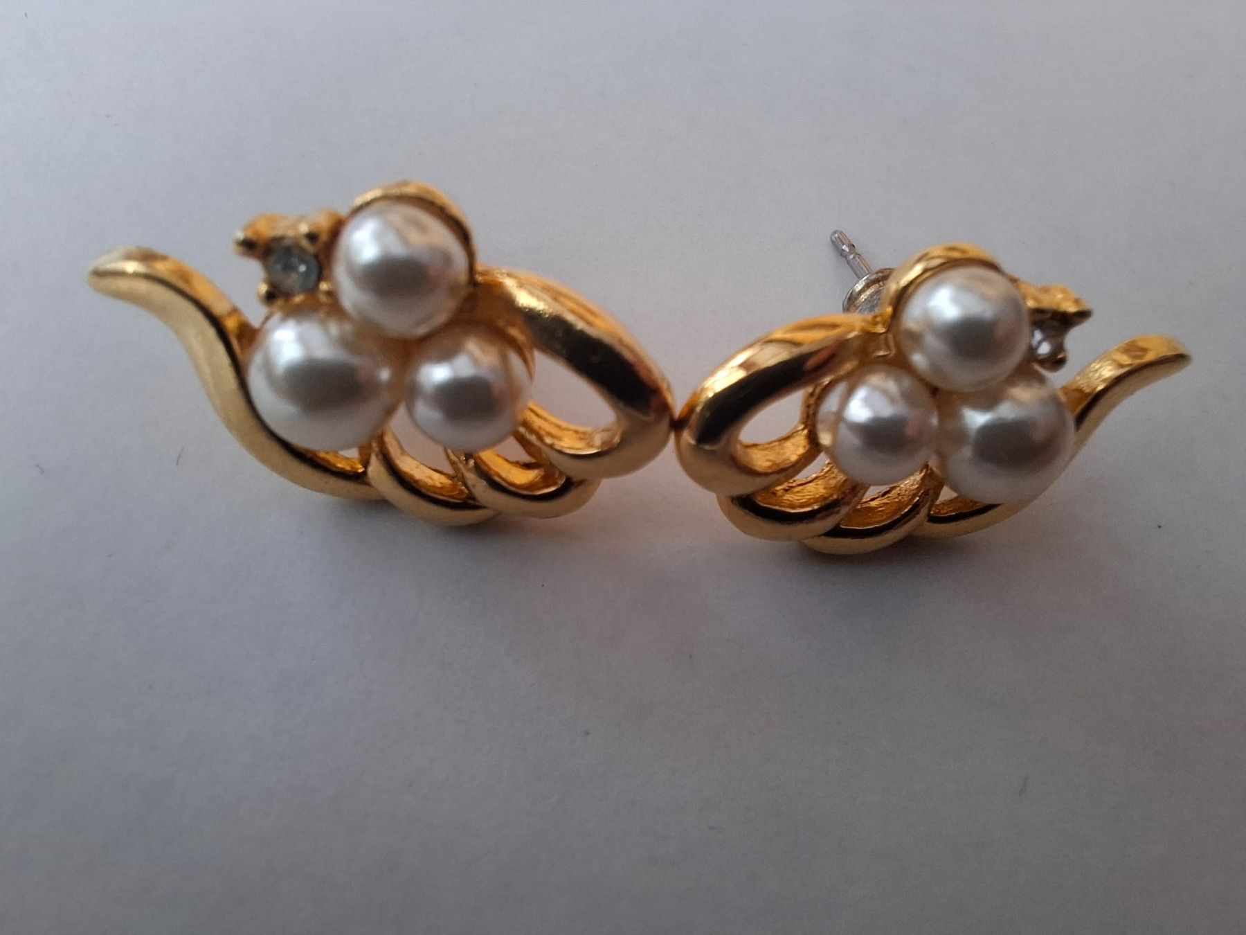 Swarovski Orecchini pendenti & Orecchini a lobo: Ohrstecker Swarovsky – Nuovo (secondo la descrizione) da Kaltbrunn venduto da PoleDanceFeldbachZH 1