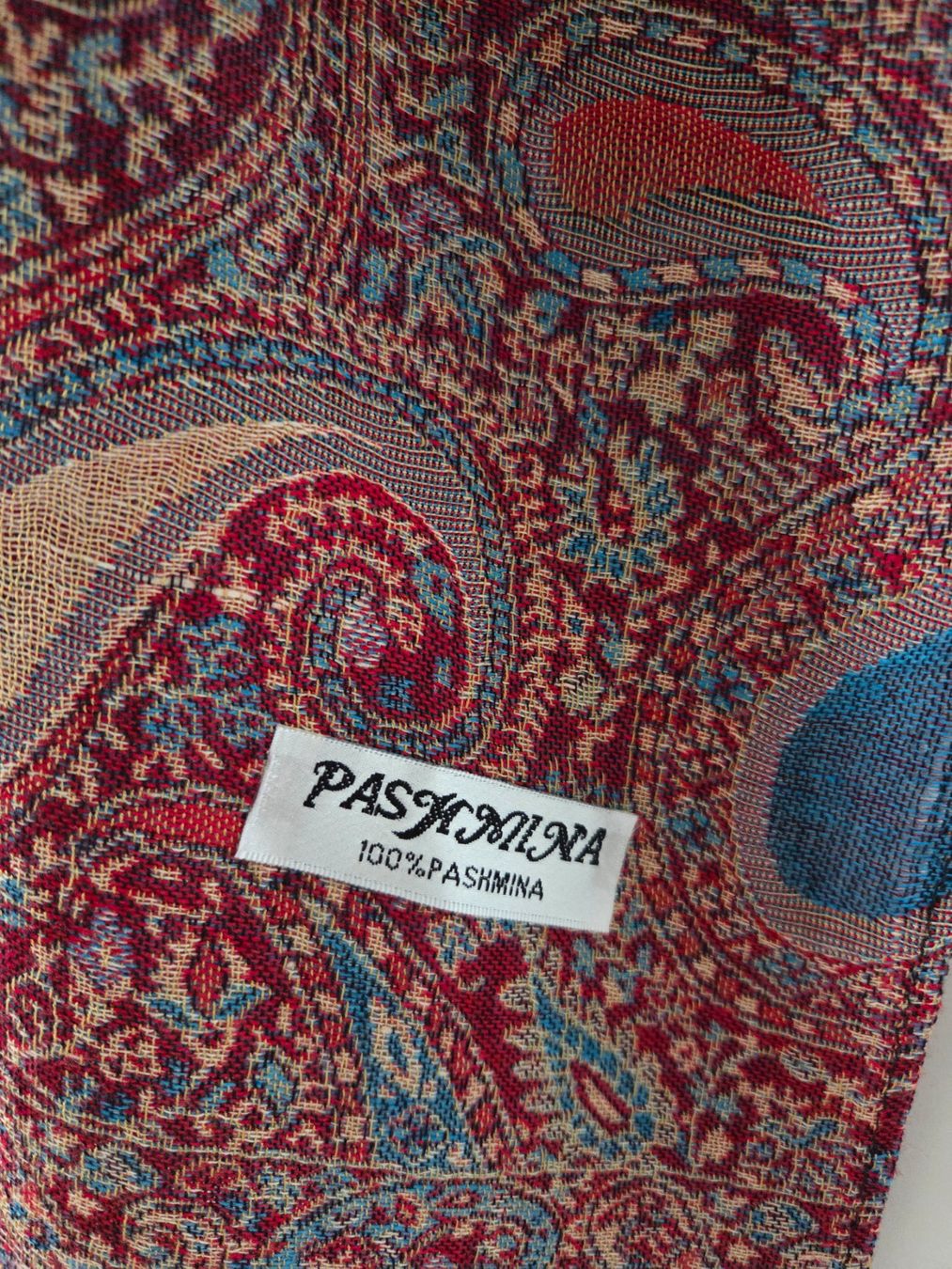 Vestiti: Kaschmir-Wickelkleid – Usato da Fällanden venduto da cga_j8jw 1