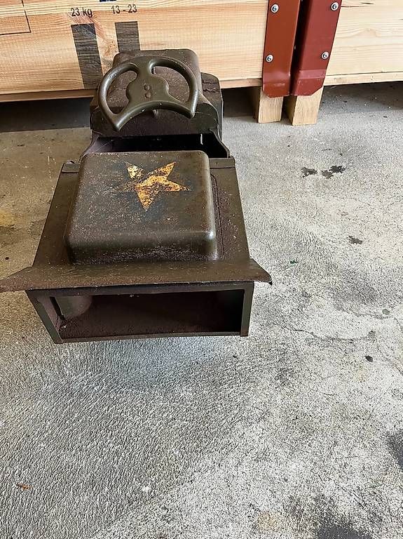 Veicoli per bambini: Willys Jeep Rutschauto Antik – Usato da schötz venduto da Peujero 3