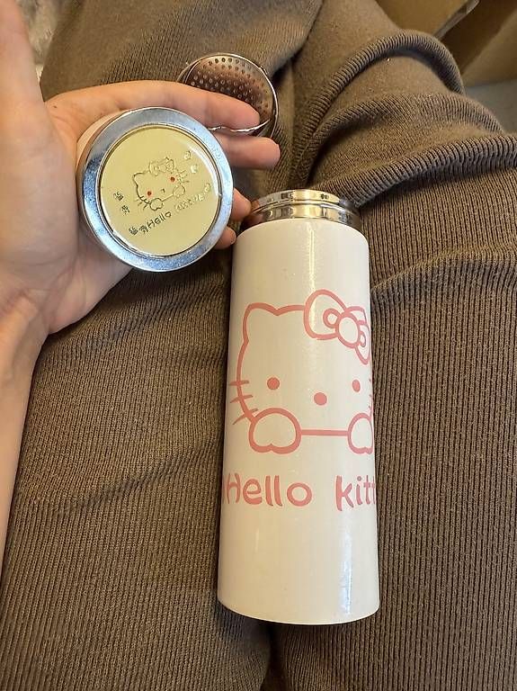 Borracce & Thermos: Süsse Thermosflasche Hello Kitty NEU – Nuovo (secondo la descrizione) da Rheinfelden venduto da nned1