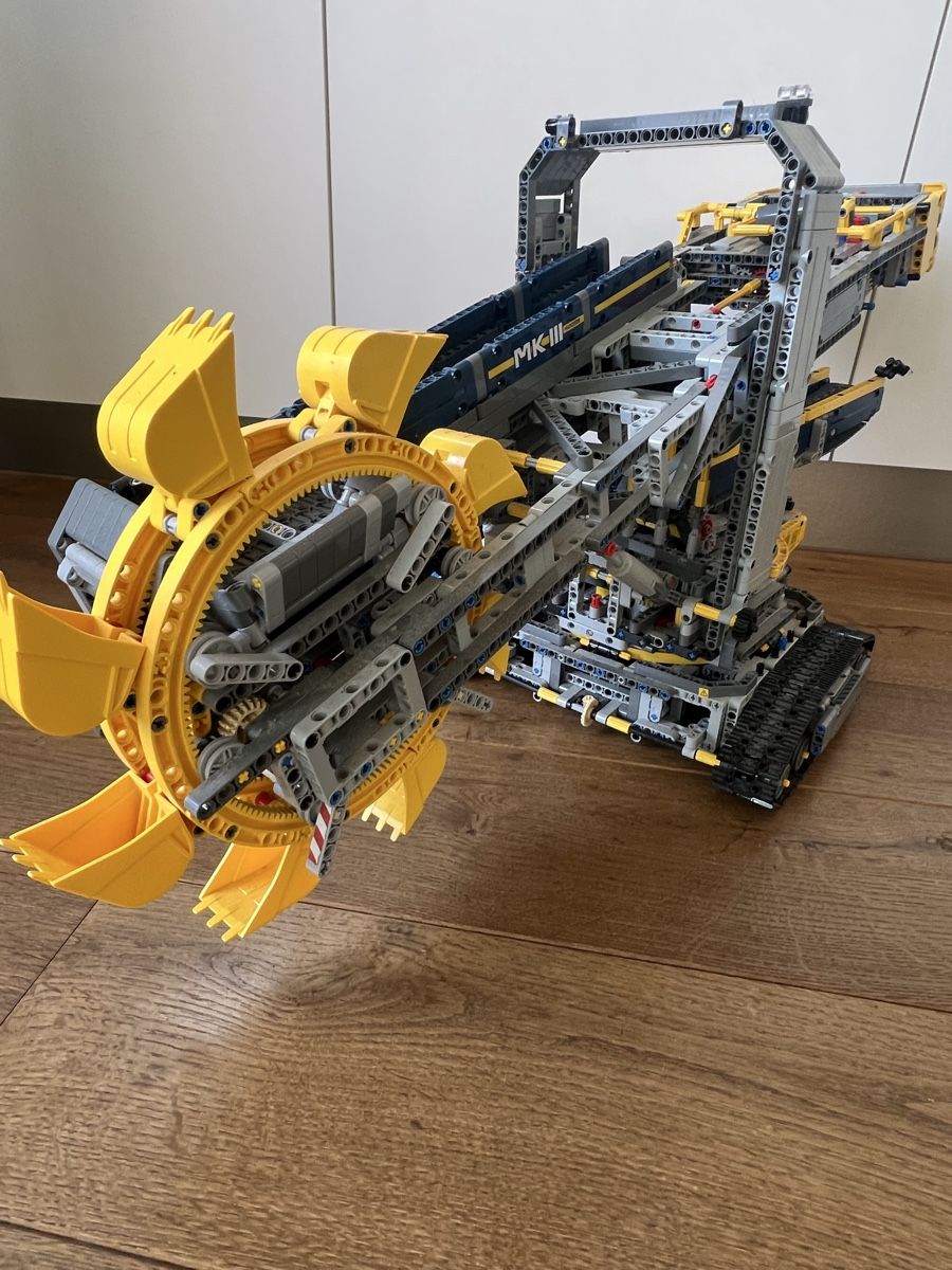 Lego Kit di costruzioni: Lego Technic Schaufelradbagger – Difettoso da Stettlen venduto da t.rentsch 3