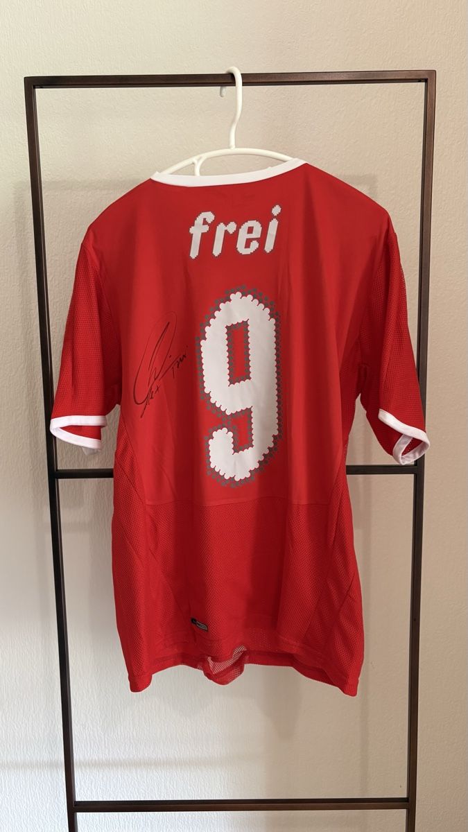 Schweizer Nati Maillots de corps & Pantalons: Trikot Nati Alex Frei - 2008 – D'occasion à Lausanne par VintageFootballClub 1