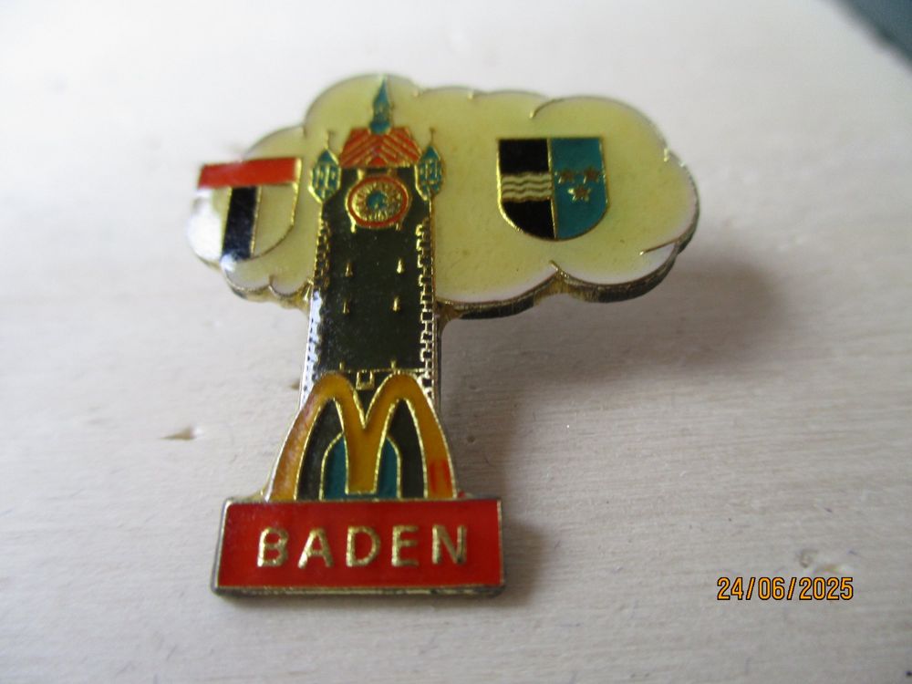 Baden Pin Mc Donalds (Neu (gemäss Beschreibung)) in Felsberg für CHF 0. ...