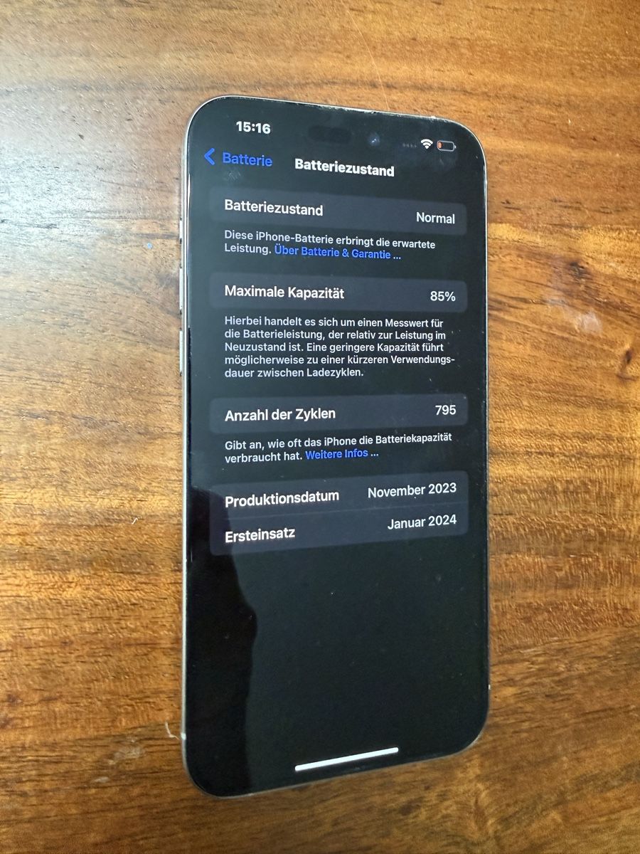 Apple Telefoni cellulari / Smartphones: Iphone 15 Pro Max 256 Gb – Usato da Wängi venduto da julien_hdmi 2