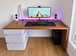 Komplettes Gaming-Setup mit PC und 34" Monitor