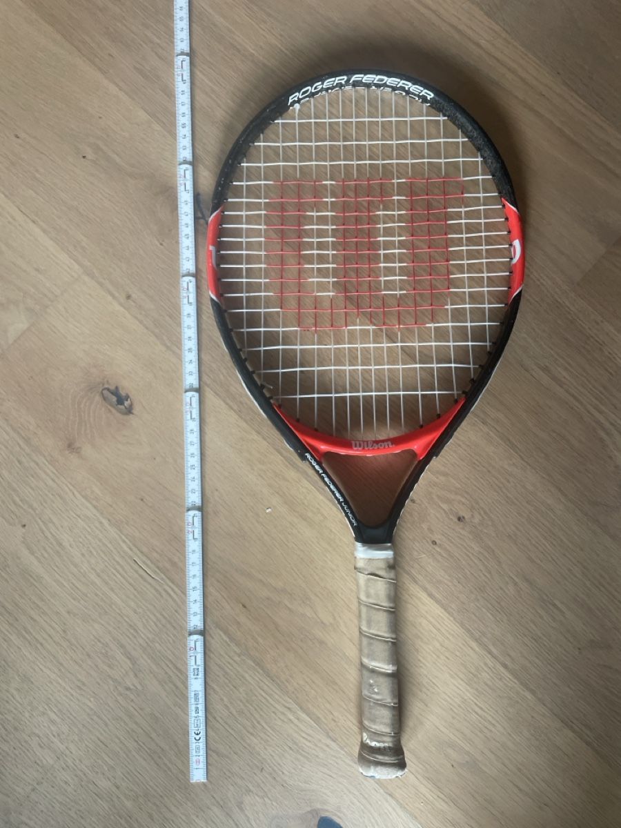 Wilson Racchette: Wilson Roger Federer Junior Tennisschläger – Usato da Baden venduto da niba10