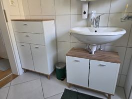 Badezimmermöbel 