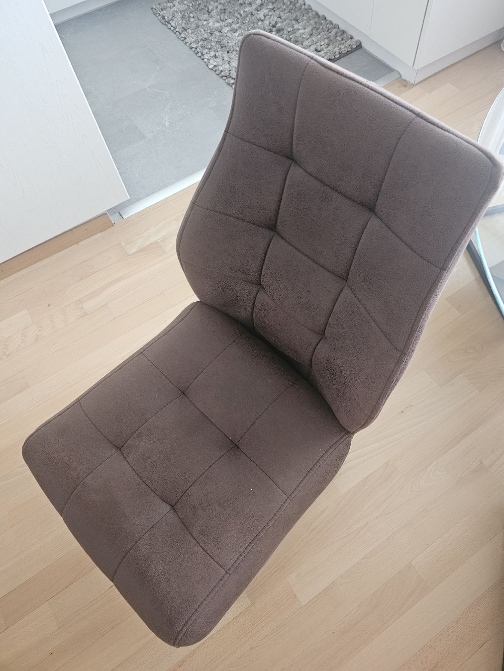 Conforama Sedie: 4 Esszimmerstühle in Braun – Usato da Oftringen venduto da ina_x8qg 1