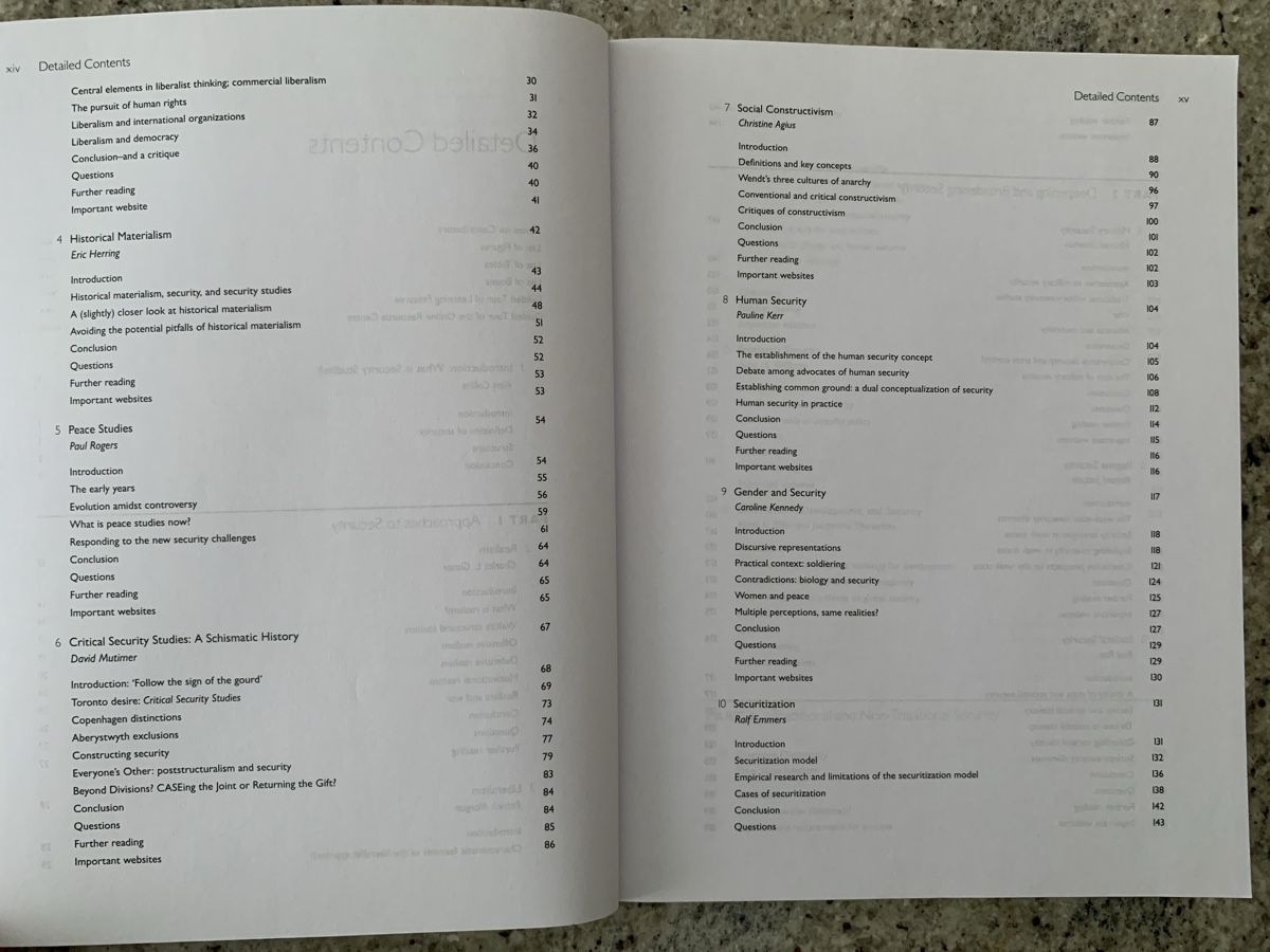 Livres: Contemporary Security Studies, 3rd Edition, Signed! – D'occasion à Genève par sunsustains 7