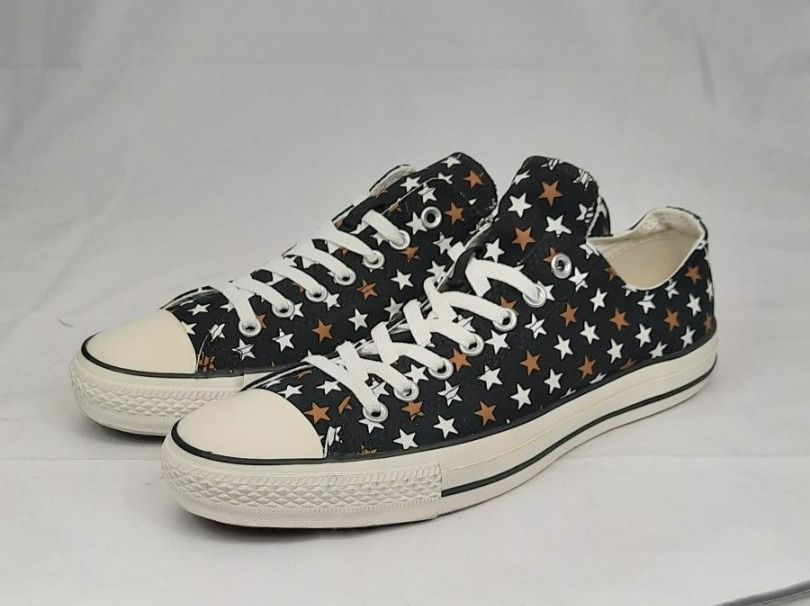 Converse Scarpe da uomo: CONVERSE All Star Sneaker schwarz mit Sternen Gr. 45 – Nuovo (secondo la descrizione) da Seuzach venduto da VT-Collections1 6