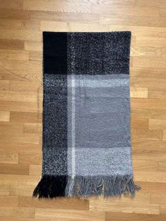 Karierter Winterschal von H&M