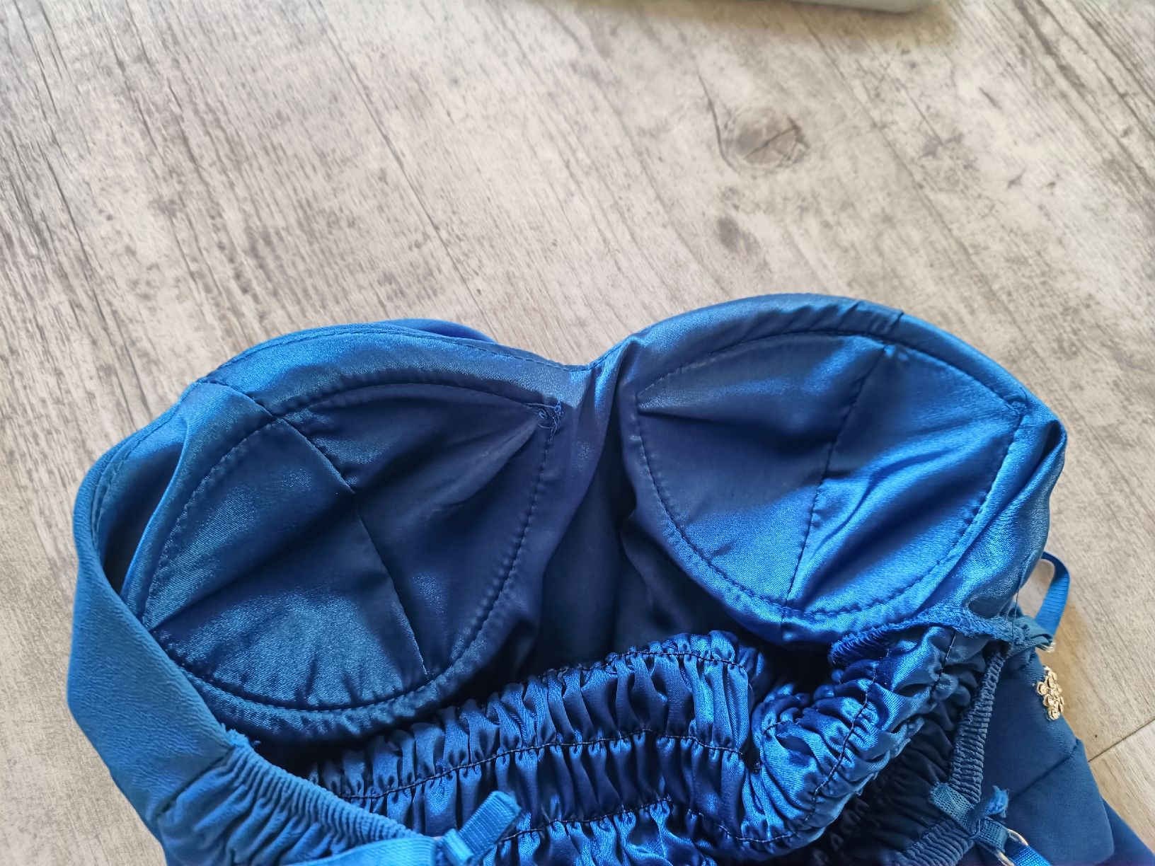Robes: Festliches Cocktailkleid – D'occasion à Buochs par NAmb 4