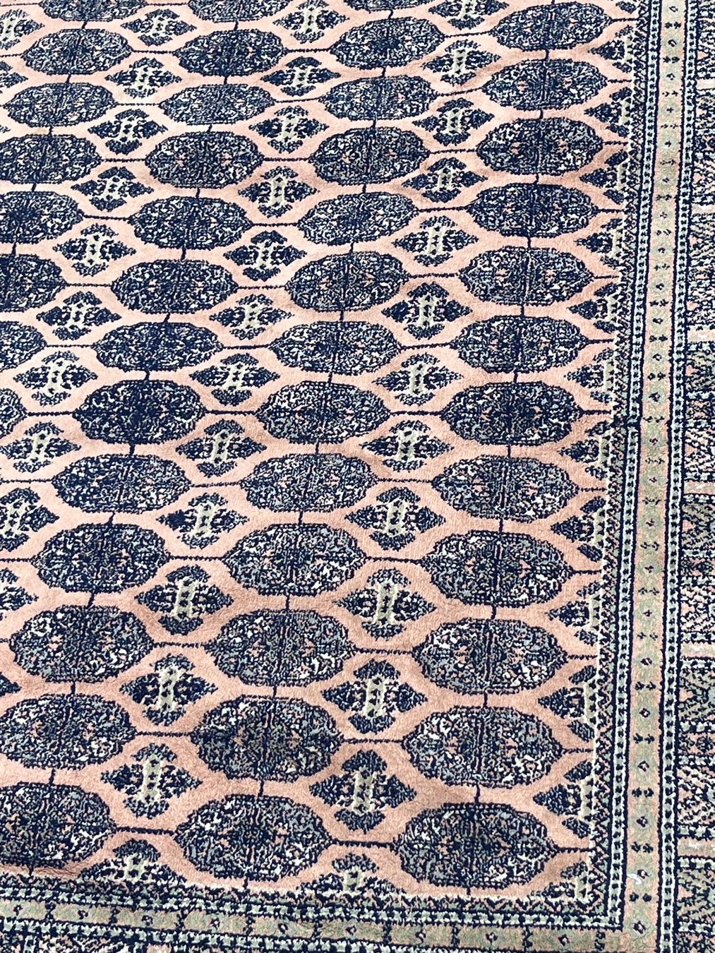 Teppiche: Orient Teppich Handgeknüpft Seide – Gebraucht aus Allmendingen b. BE von juair 2