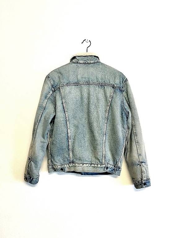 Jacken: Veste Levi's taille M – Gebraucht aus palézieux von Docarri03
