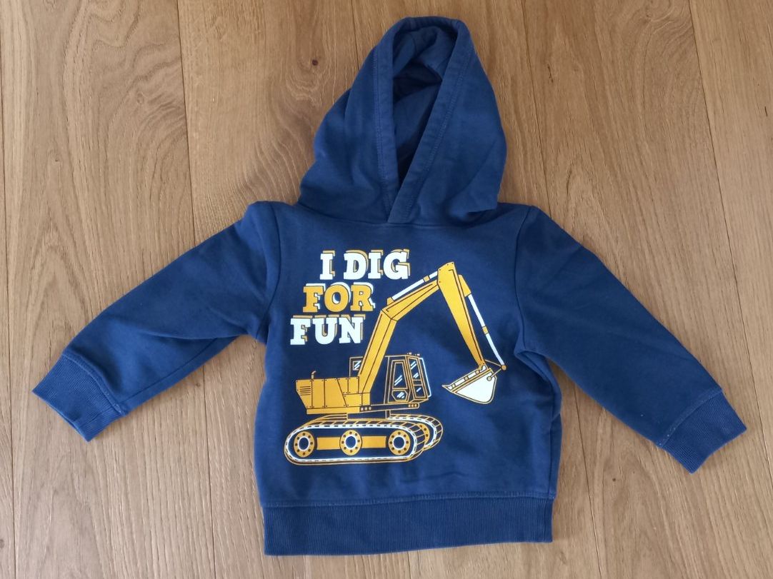 Pullover & Sweatshirts: Hoodie und Pulli Gr. 98/104 – Gebraucht aus Waldstatt von Boeneli-Spross