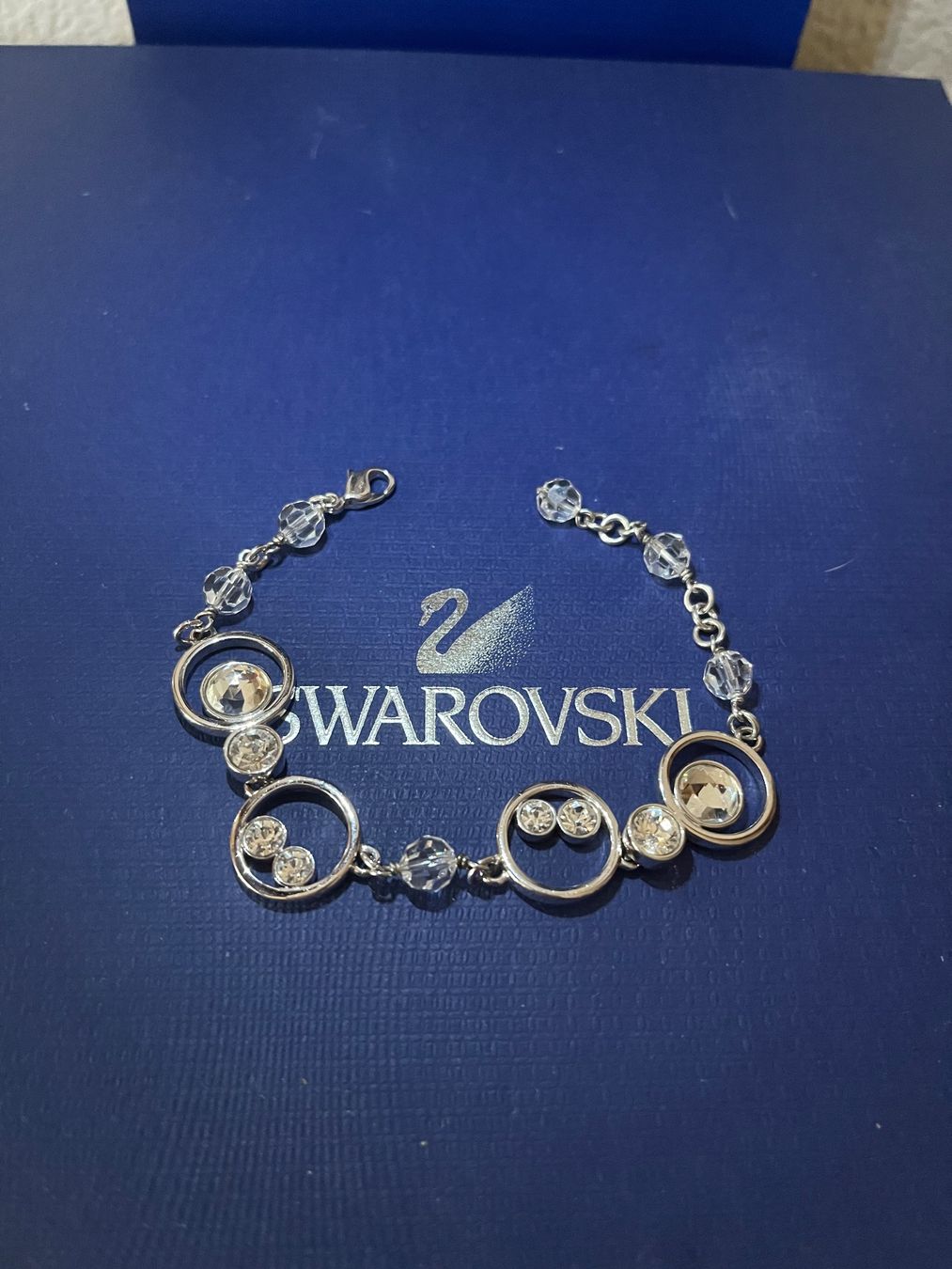 Swarovski Bracciali & Braccialetti: Swarovski Armband neu und original – Nuovo (secondo la descrizione) da Kirchleerau venduto da Dalmi220