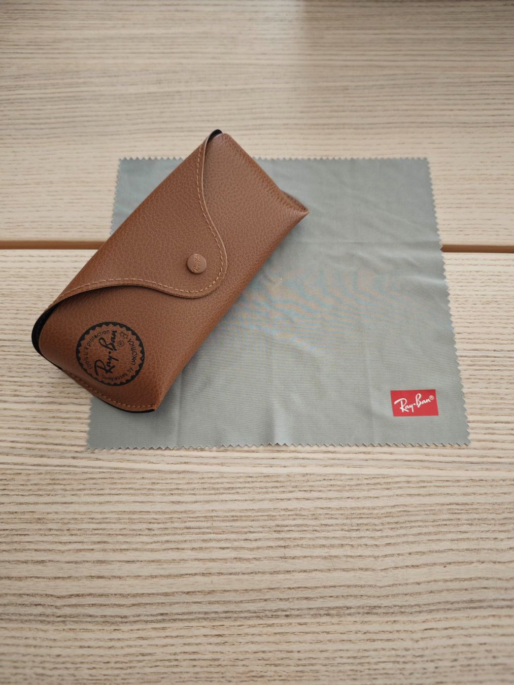 Ray-Ban Occhiali & Lenti: Ray-Ban RB3683 Polarized RB3683 002/58 – Usato da Perly venduto da Tragicomix90 4