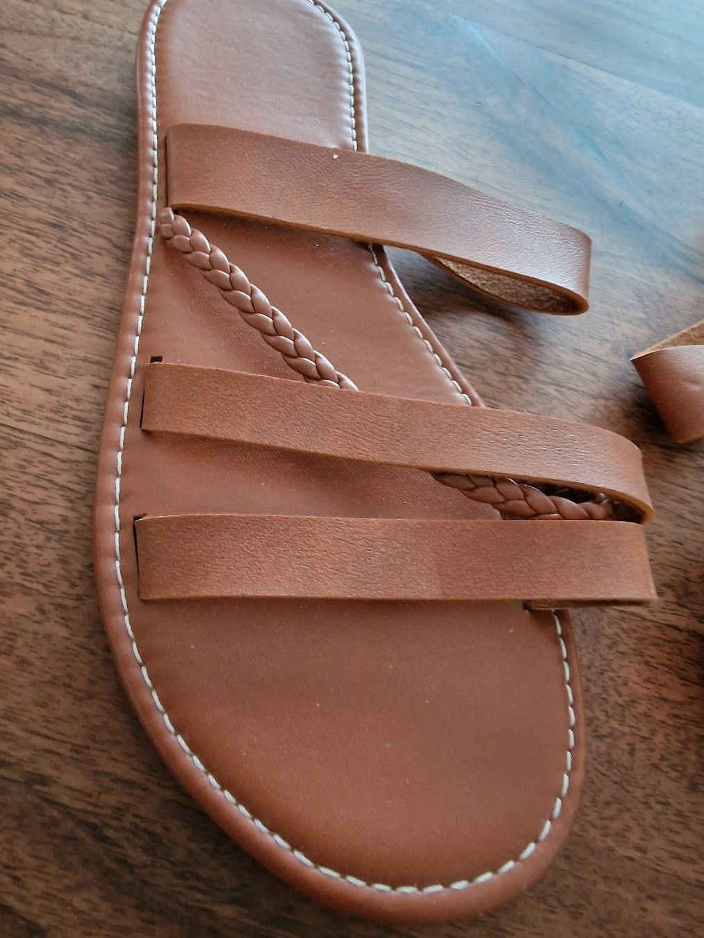 Scarpe da donna: Leder Sandalen Flechtdetails Gr. 40 Braun – Nuovo (secondo la descrizione) da Ottenbach venduto da Claurin 1