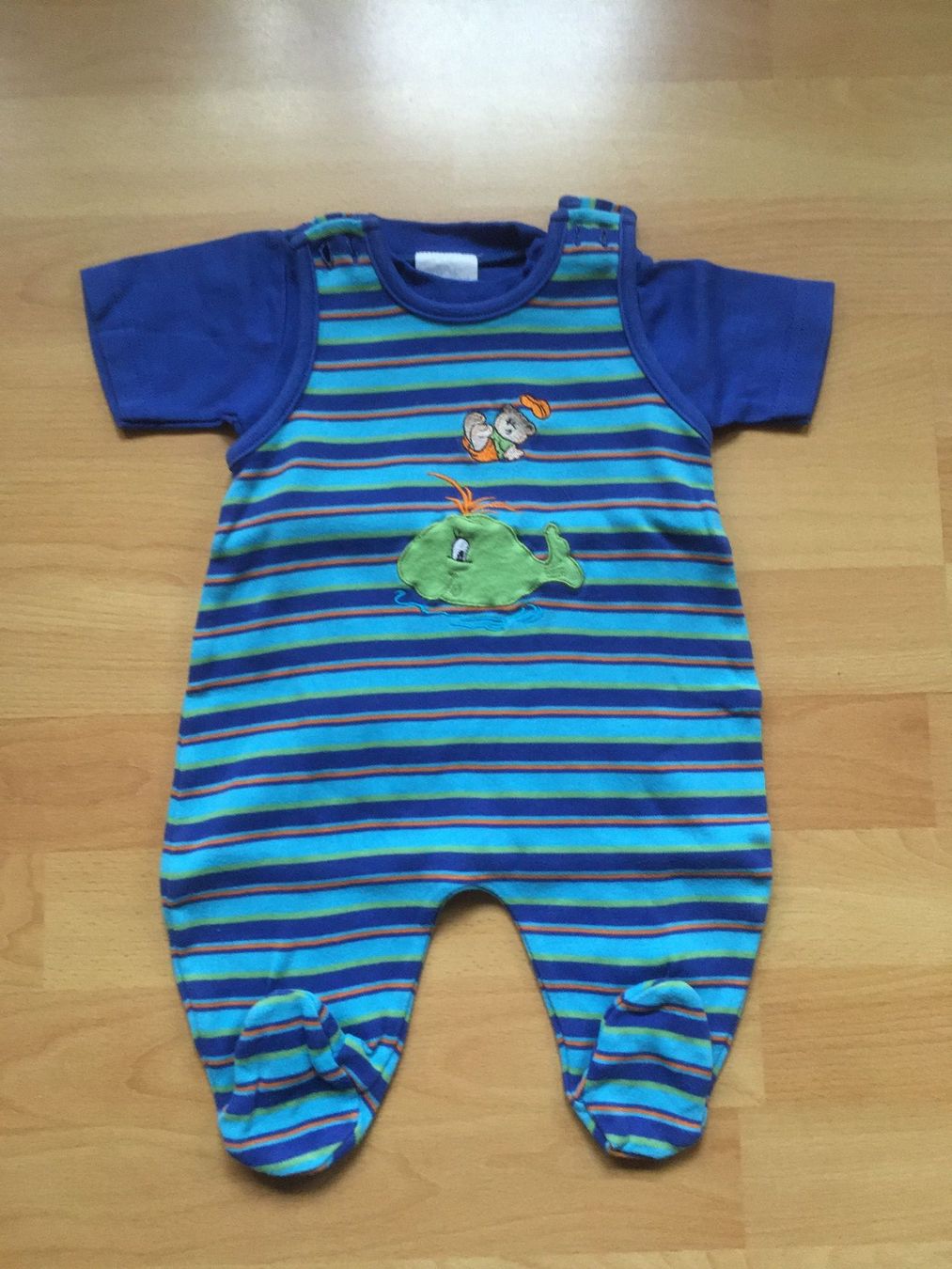 Pyjamas & Ähnliches: Strampler mit T-Shirt Wal Gr.56 Neuwertig – Neu (gemäss Beschreibung) aus Kleinlützel von jeannie5 2
