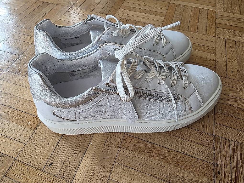 Damenschuhe: Chaussures  – Gebraucht aus Veyrier von car_6c5z 1