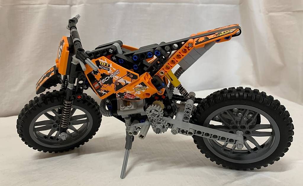 Lego Kit di costruzioni: Lego Technic Moto Cross Bike – Usato da Meikirch venduto da meineangebote
