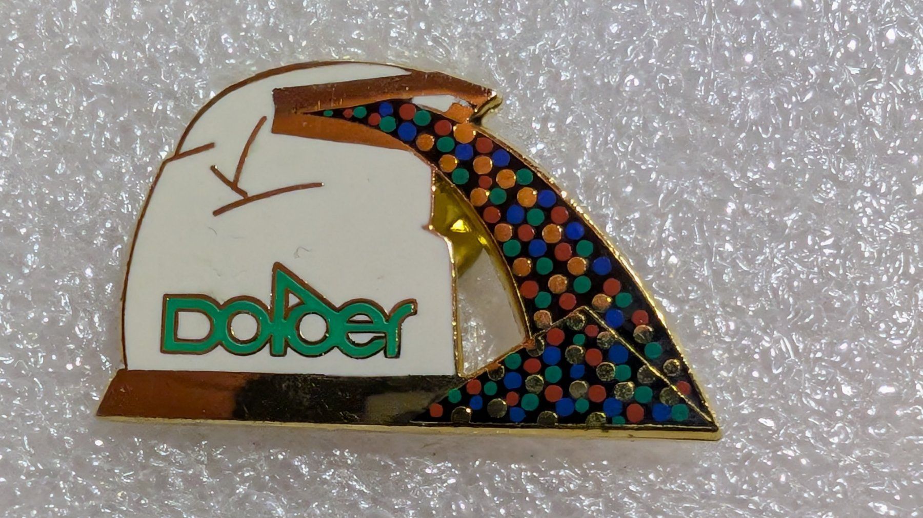 Plaketten & Abzeichen: Ansteckpin 271: Dolder – Gebraucht aus Oppligen von Pin-Fall-Shop
