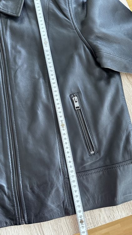 Giacche: Schwarze Echtlederjacke Gr. 42, neuwertig! – Nuovo (secondo la descrizione) da Winterthur venduto da -BeHappy24- 7