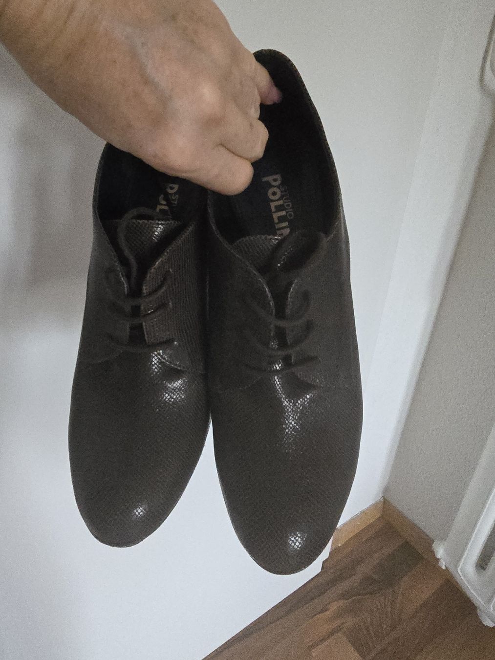 Scarpe da donna: Stiefeletten von Studio Pollini – Nuovo (secondo la descrizione) da Schlieren venduto da all_bww8 2