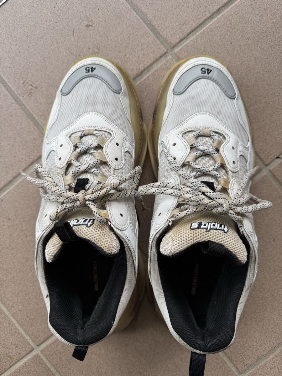 Balenciaga Herrenschuhe: Balenciaga Triple S, taglia 45 – Gebraucht aus Cadenazzo von dan_hy95