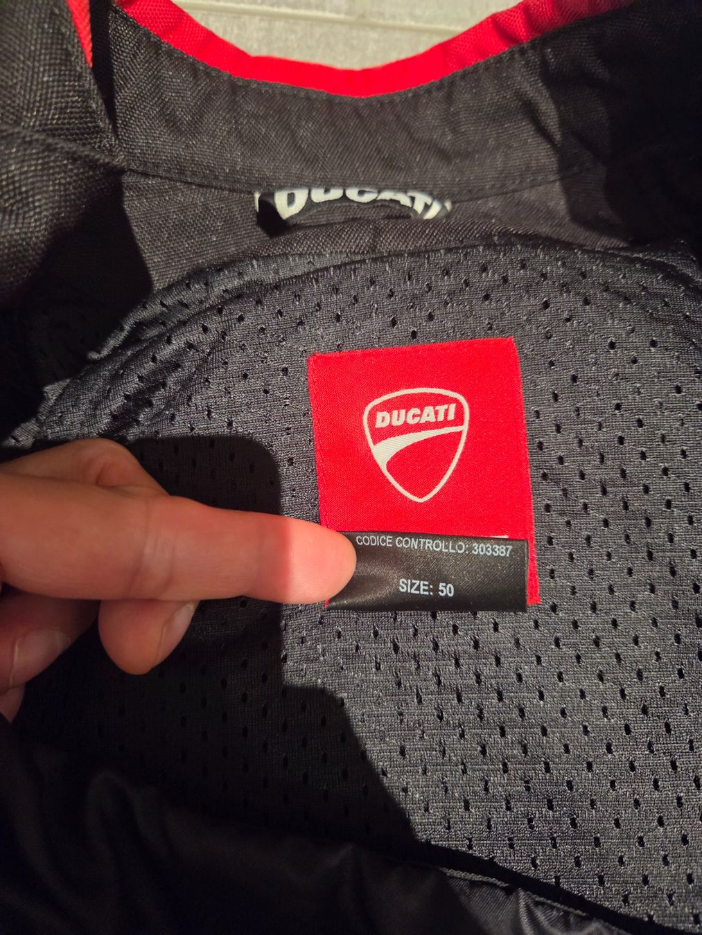 Ducati Giacche: Ducati Motorradjacke – Usato da Bassersdorf venduto da Hockeygoalie84 2