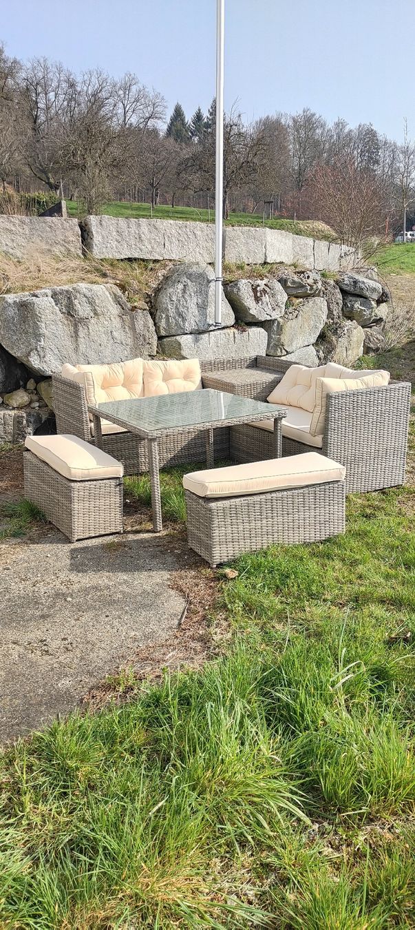 Set di tavolo e panche: Gartenlounge Set, Outdoor Möbel – Usato da Nesselnbach venduto da dog011 5