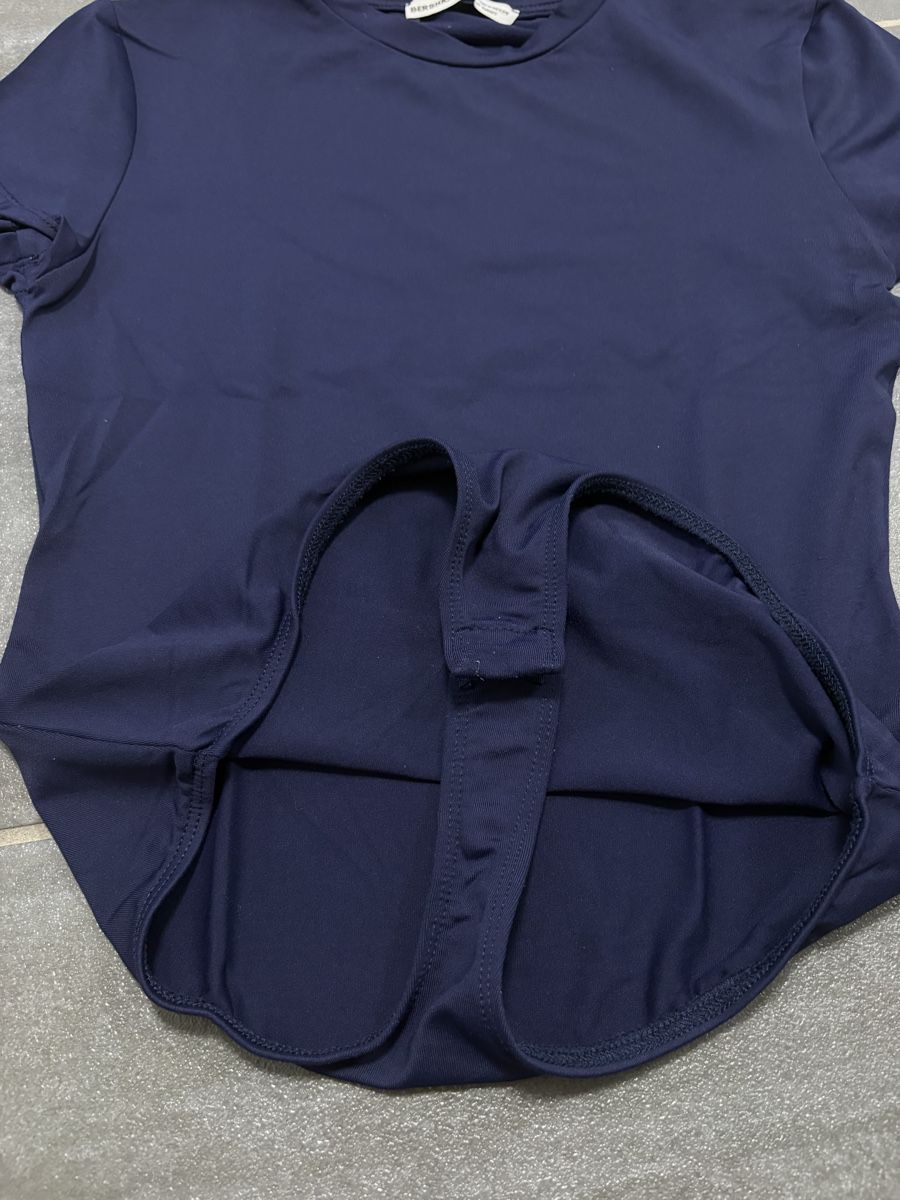 Top: Bershka Body M – Nuovo (secondo la descrizione) da Rümlang venduto da svent 3
