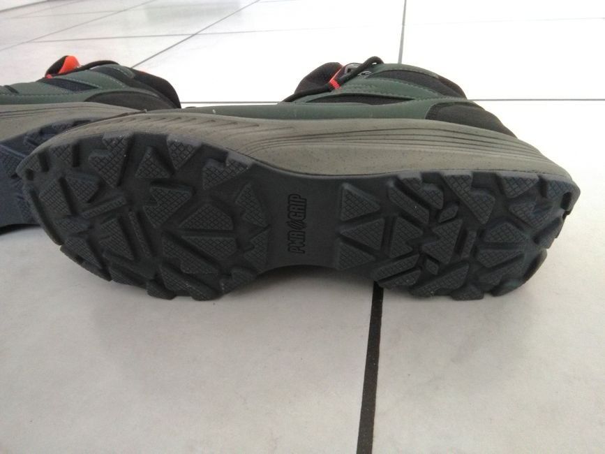 Herrenschuhe: Trekking/Allround-Boots, robust, Gr. 42, neu – Neu (gemäss Beschreibung) aus Igis von lebi 1