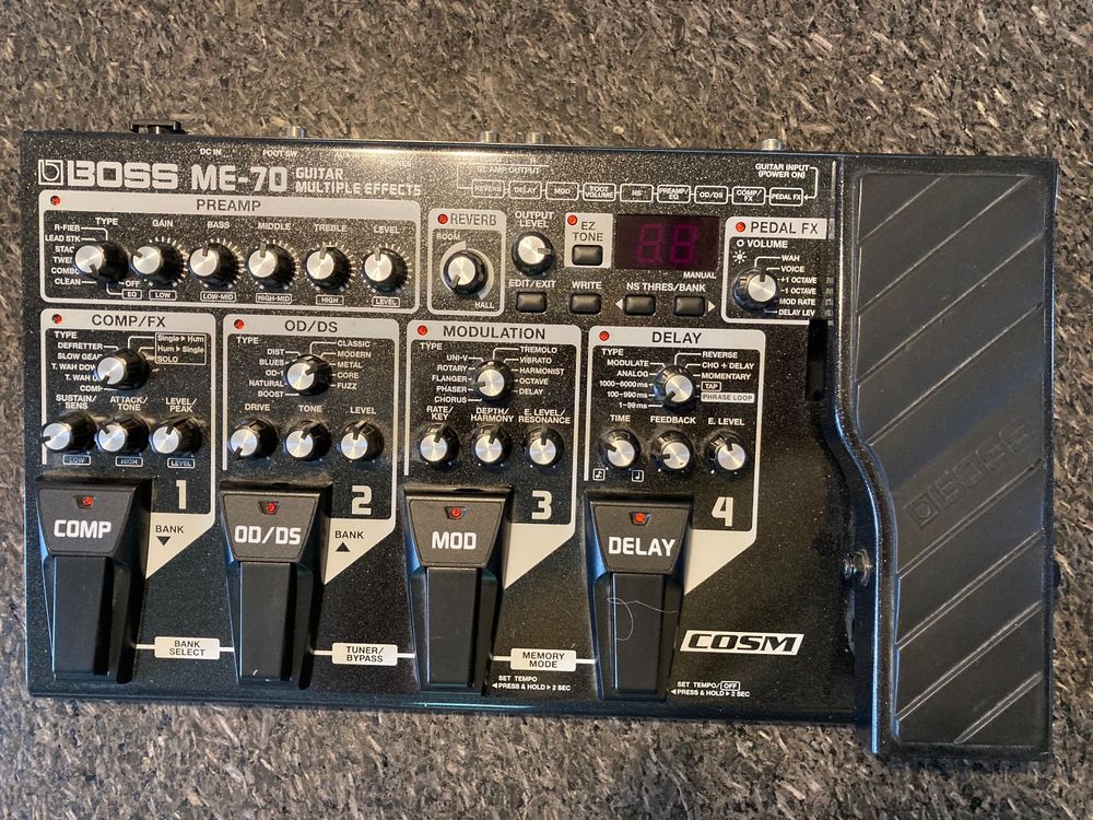 Pédale boss ME70 Kaufen auf Ricardo