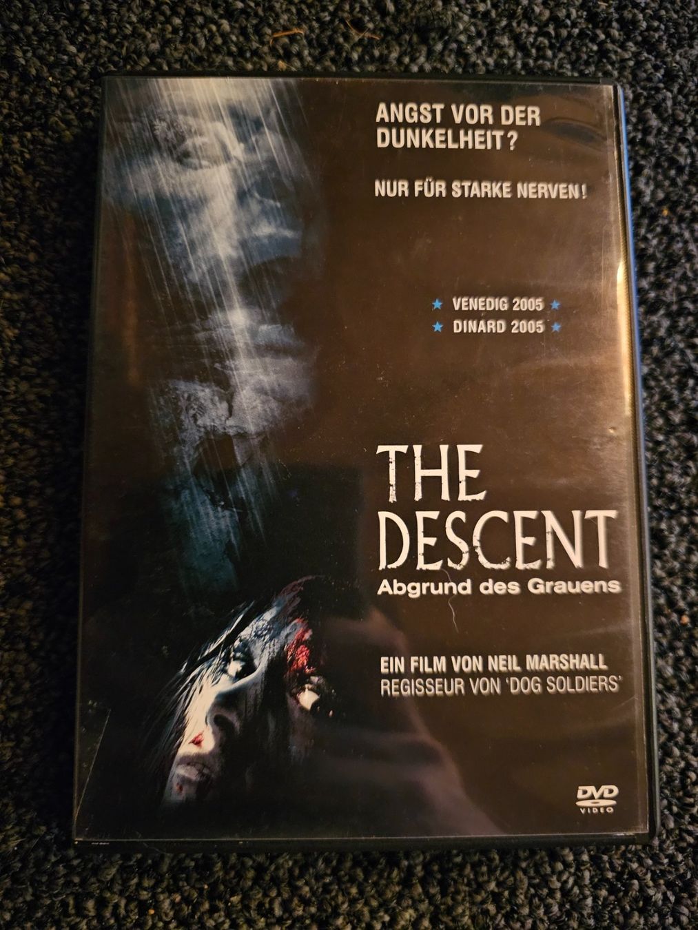 Tutti i DVDs: THE DESCHENT(14341) – Usato da Ruswil venduto da M71