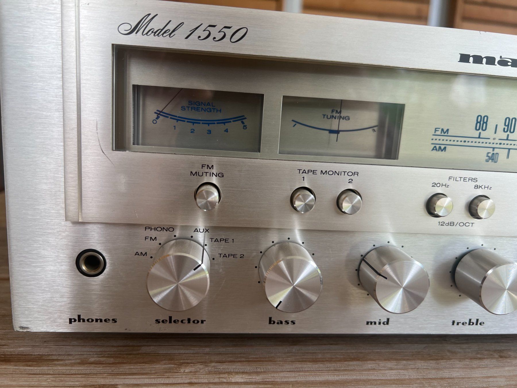 Marantz Récepteurs: TOP Marantz Model 1550 Receiver – D'occasion à Niederhasli par Betzgi 1