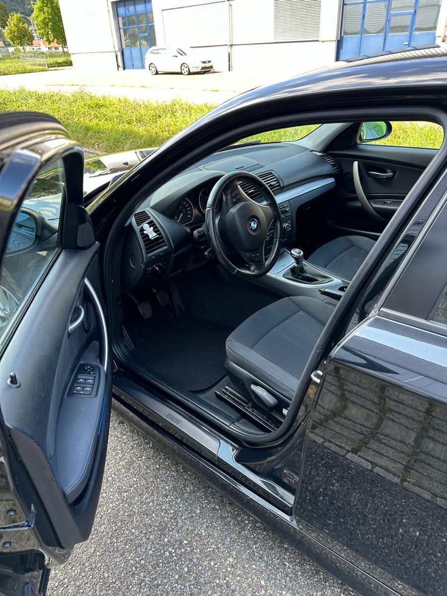 BMW Autos: Bmw 118d – Défectueux à Wangs par Baqaj58 2
