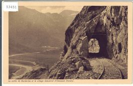 La vallee de Barberine et le village industriel d'Emosson VS
