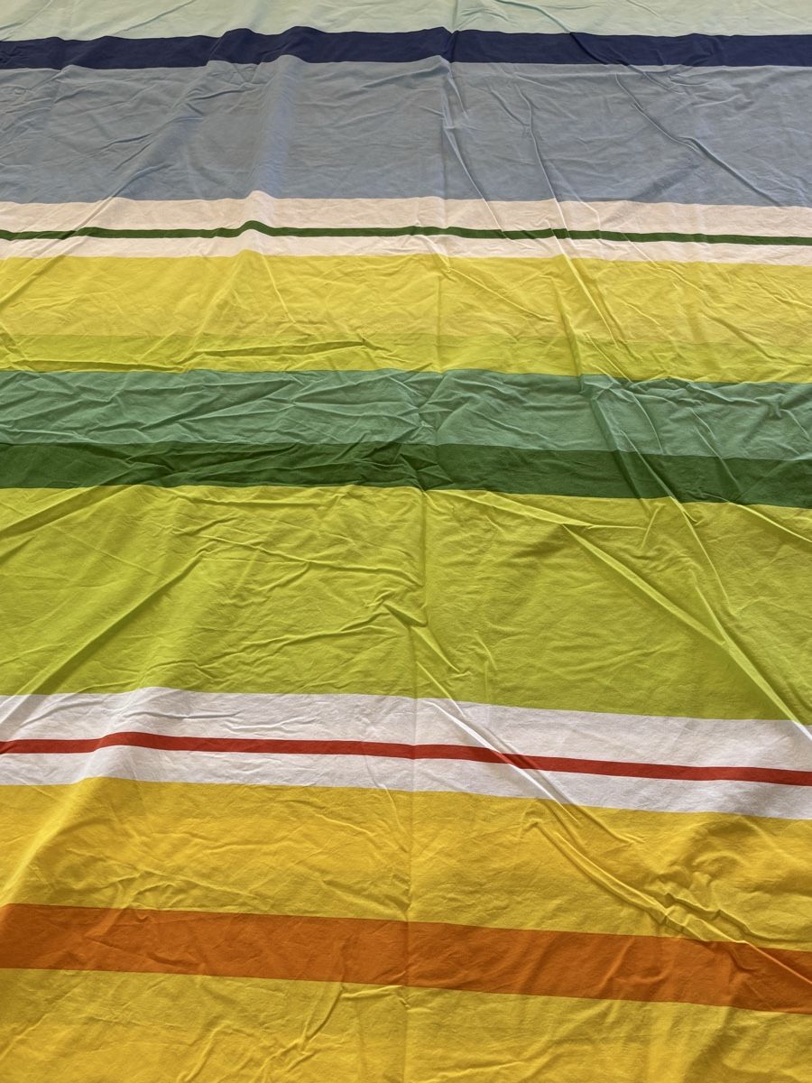 Linge de lit: Esprit, Parure de lit et 2 taies d oreillers – D'occasion à Sion par tchana77 2