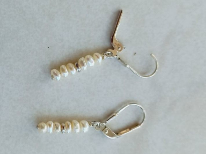Orecchini pendenti & Orecchini a lobo: Silber Ohrhänger mit Süsswasser Perlen und Silber Ring – Nuovo e nell'imballaggio originale da Winistorf venduto da acreativ2 2