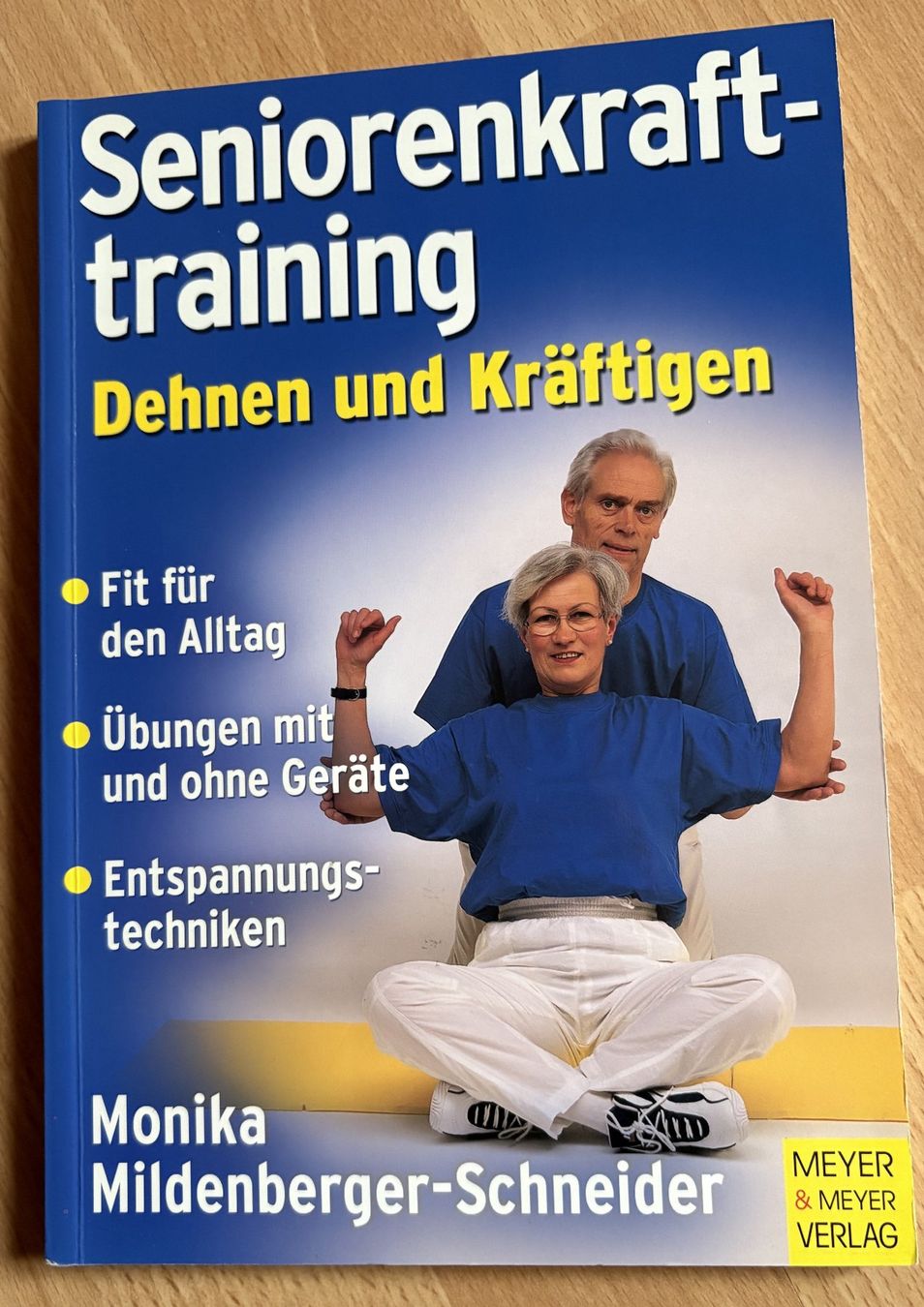 Libri: Senioren Krafttraining - Dehnen & Kräftigen – Usato da Neukirch-Egnach venduto da Phion 4