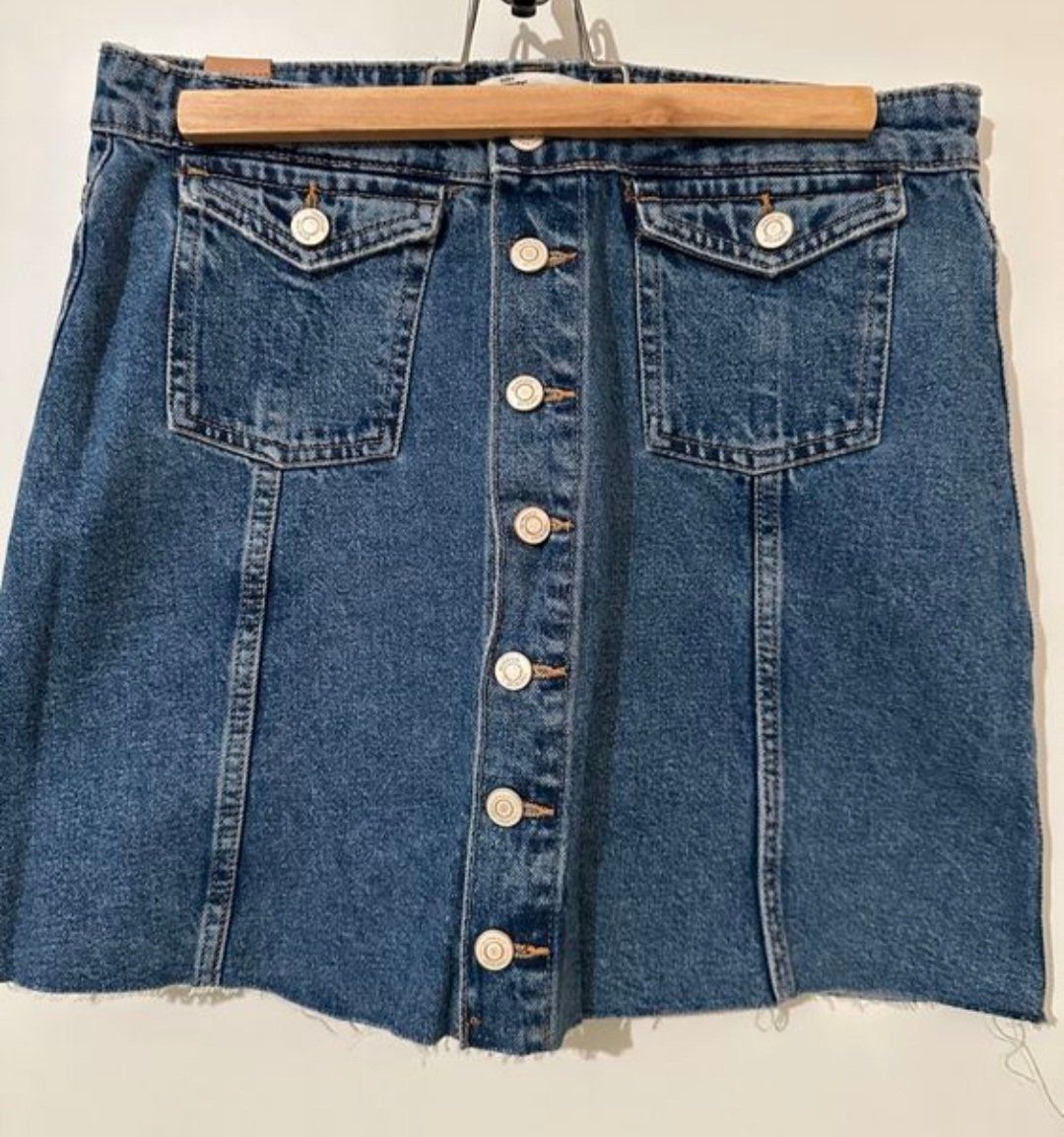 Zara Gonne: Zara Jeansrock – Usato da Jonen venduto da Juliette_St