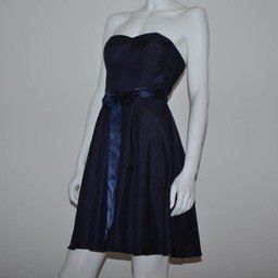 Kleider: Abendkleid Cocktailkleid dunkelblau – Neu (gemäss Beschreibung) aus Seewen SZ von pakosshop