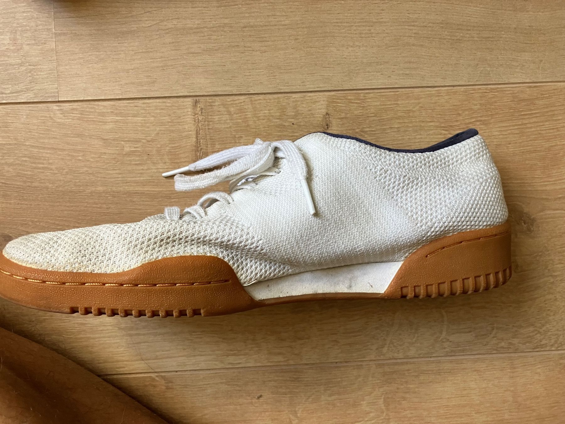 Reebok Herrenschuhe: Reebok Classic baskets blanc taille 42 bon état – Gebraucht aus Epesses von rom_r925 4