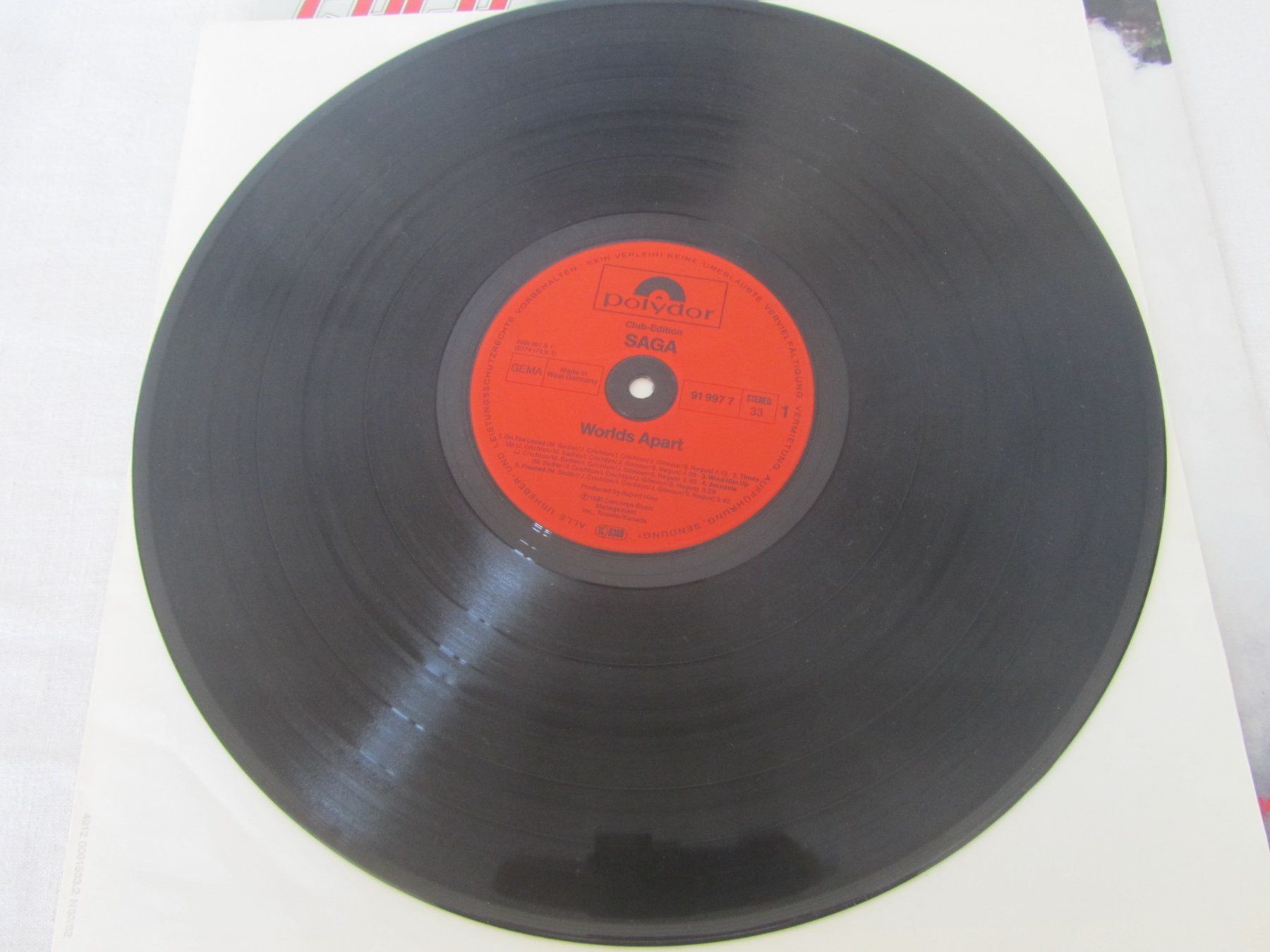 Schallplatten: SAGA - Worlds Apart – Gebraucht aus Seengen von mikelele 1