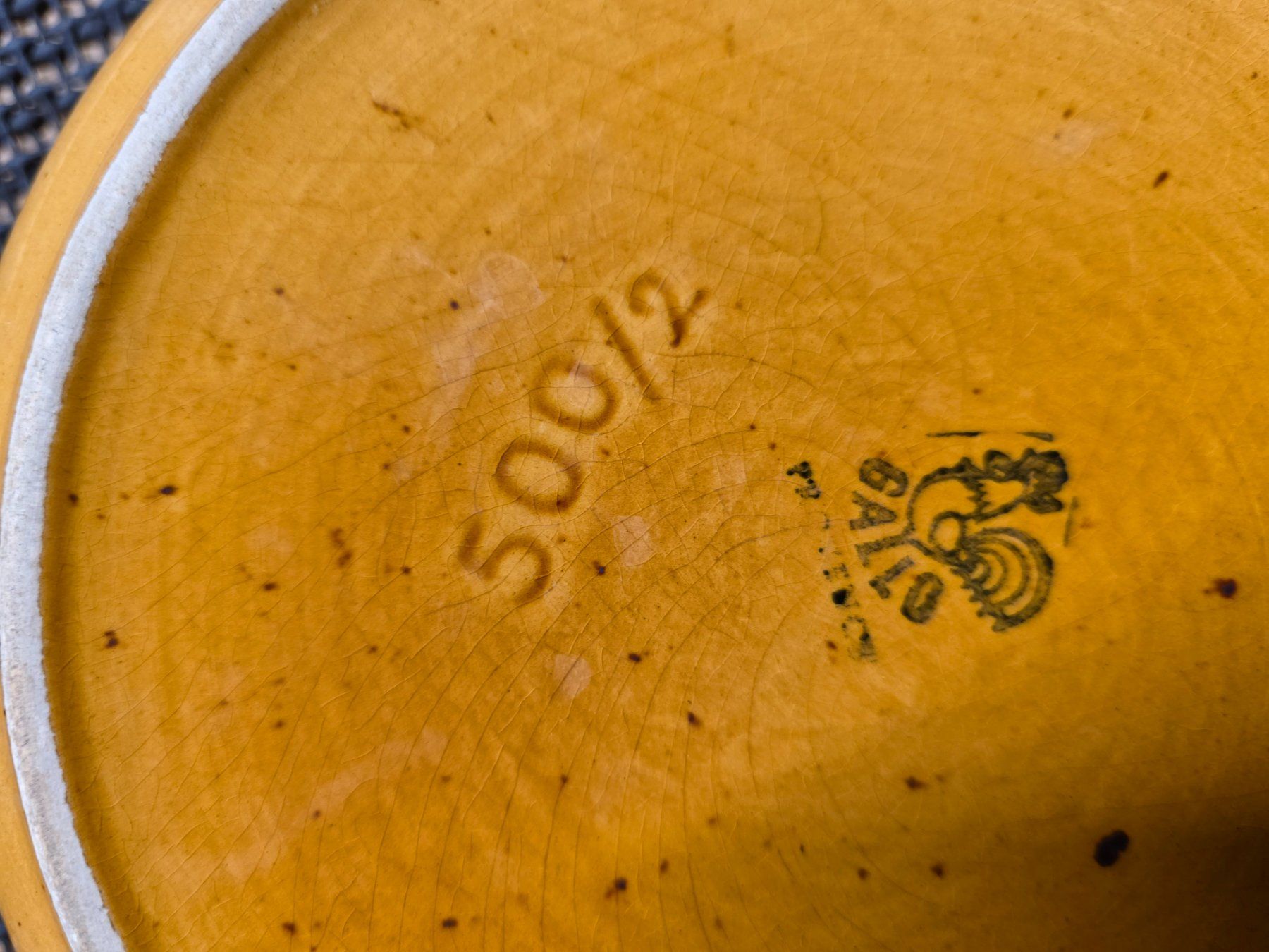 Ciotole: Handmade Schüssel Gallo Provence – Usato da Walterswil BE venduto da Lonitti 1