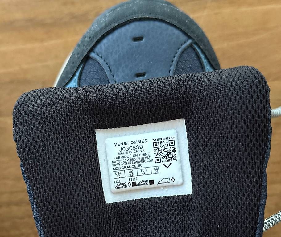 Scarpe da uomo: Neue Wanderschuhe Gr. 44 – Usato da Merlischachen venduto da tsb-2025 2