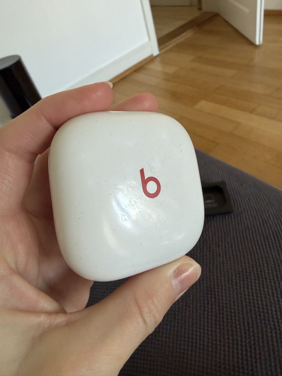 Beats Kopfhörer: Beats Fit Pro – Defekt aus Chur von auroraley 1