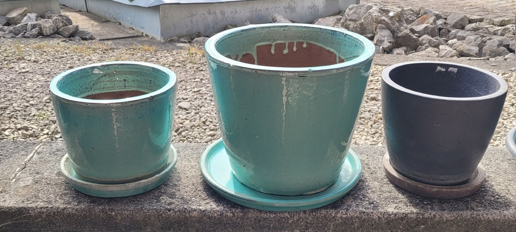 Vasi per fiori: 5 wunderschöne Übertöpfe mit Unterteller, diverse Grössen – Usato da Grosshöchstetten venduto da Dirue 1