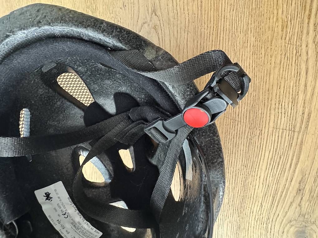 Caschi: Casque de vélo Alpina – Usato da Ursy venduto da LiloNorma 3
